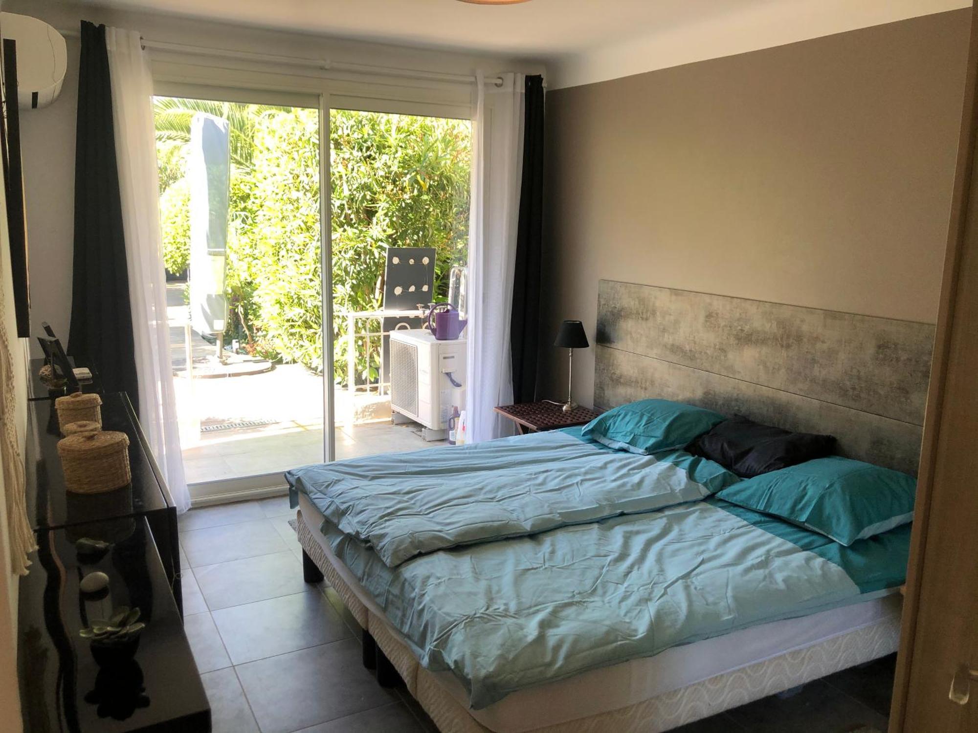 Only 60M To The Beach, 2 Bedroom Cozy Apartment, 80M2 Big Garden, Very Central カンヌ エクステリア 写真