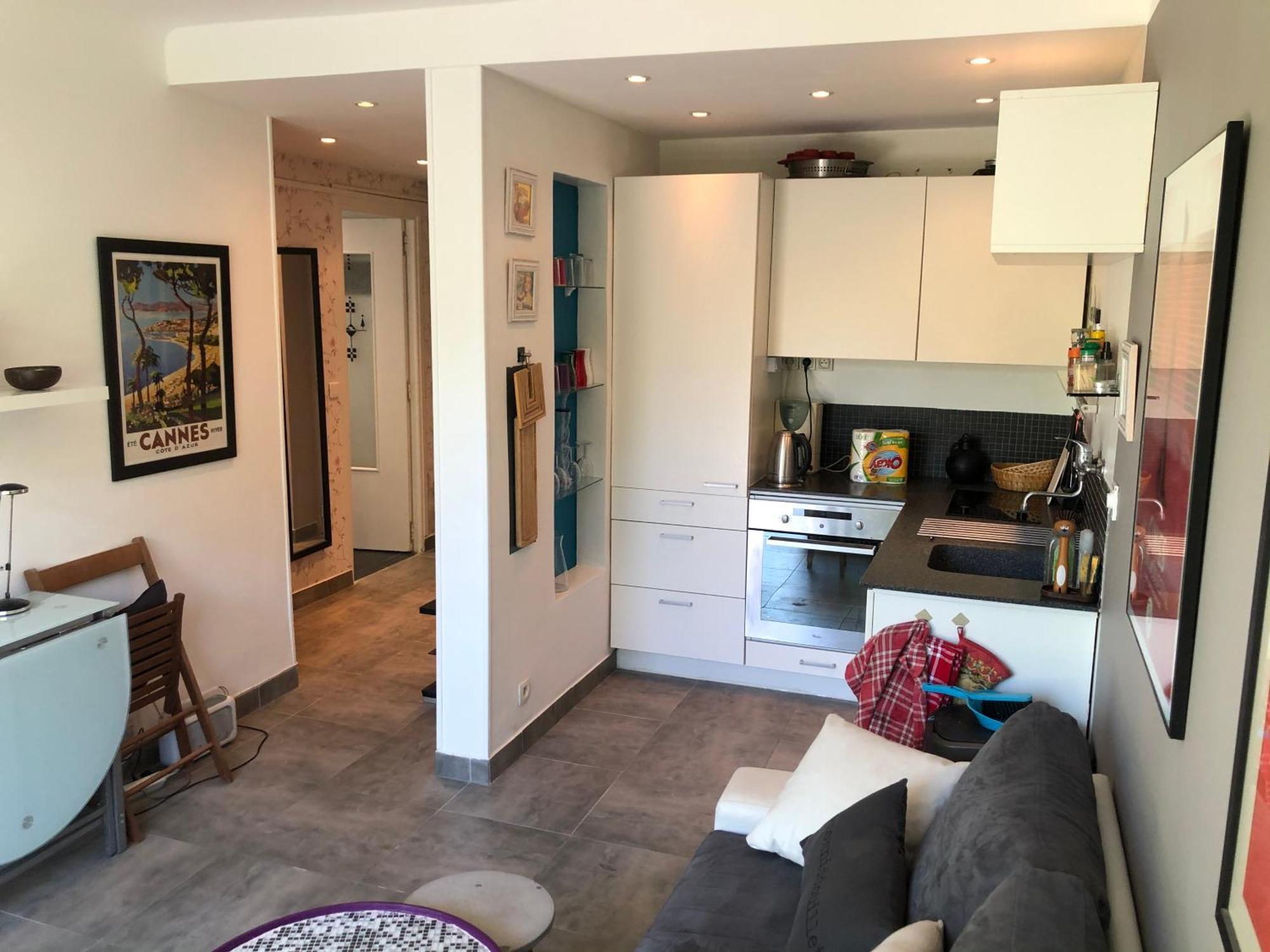 Only 60M To The Beach, 2 Bedroom Cozy Apartment, 80M2 Big Garden, Very Central カンヌ エクステリア 写真